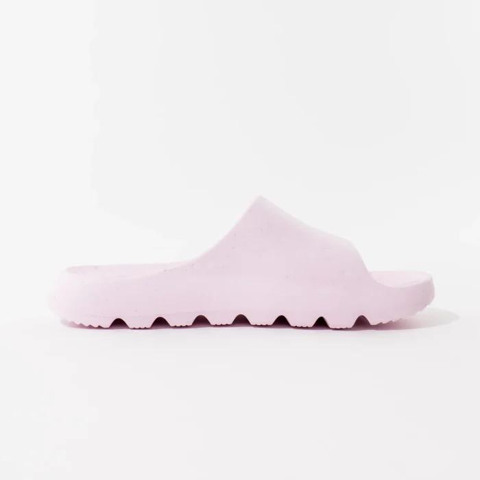 ženske coqui papuče lou roze bočni prikaz